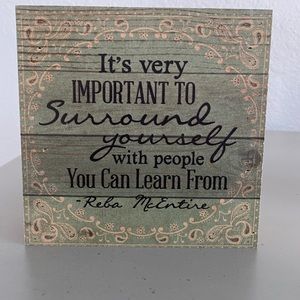 Surround yourself Wall Art